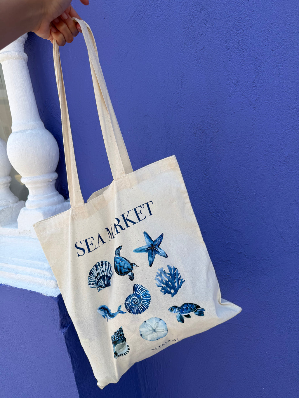 Tote bags